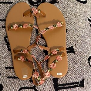 SHEIN Brown Floral Sandals